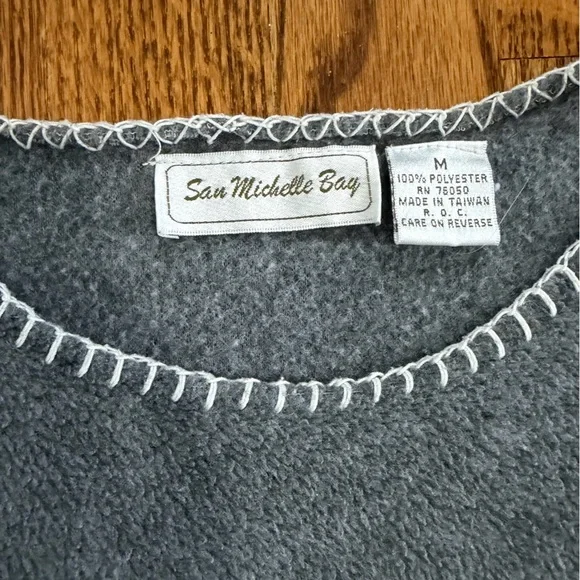 San Michelle Bay Gray Winter Fleece Snow Trees Size Medium - Picture 2 of 6